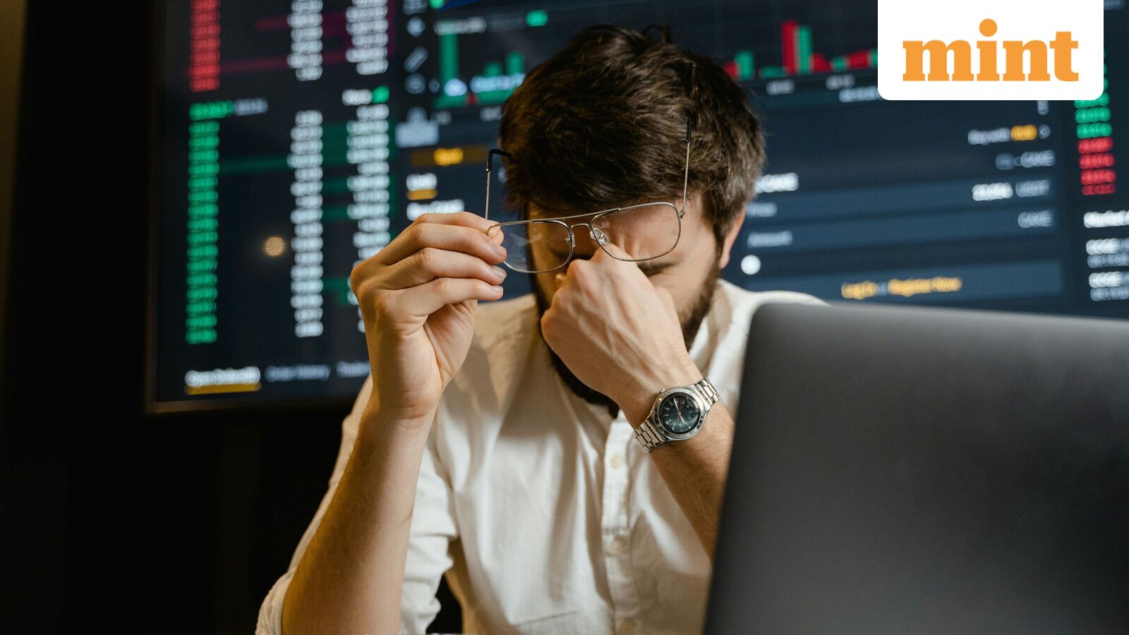 Top Gainers &amp; Losers on Mar 19: HDFC Bank, HPCL, Vodafone Idea, Bajaj Finance, Voltas, Swiggy among top losers