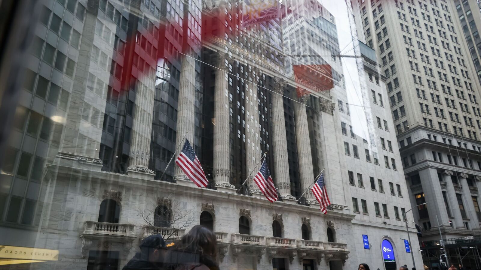 Wall Street dips, oil climbs amid raging Middle East war; airline stocks crash, Broadcom jumps 4.8%