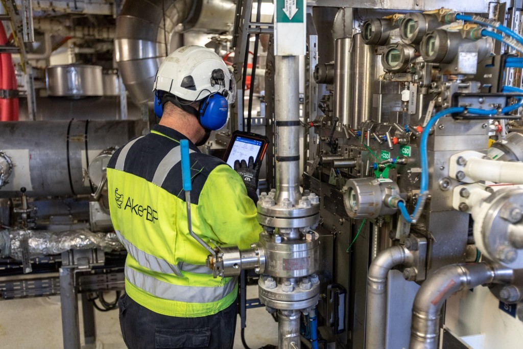 Aker BP, Armada to deploy offshore modular data center for AI-driven drilling operations