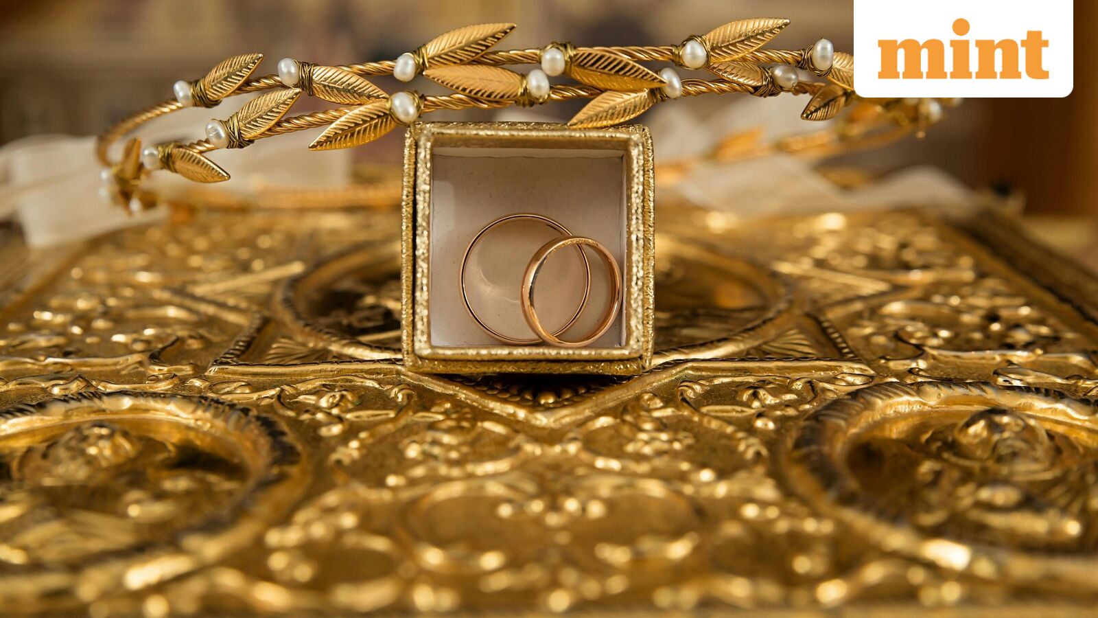 Dubai gold prices trade at a discount to London. How much duty-free gold can Indians bring?