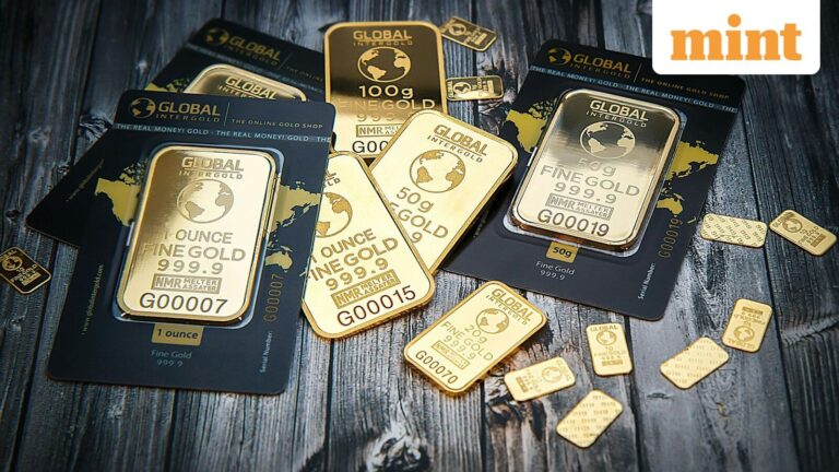 MCX gold falls over  ₹12,700/10g, silver down  ₹29,600/kg this week. Is safe-haven demand fading?