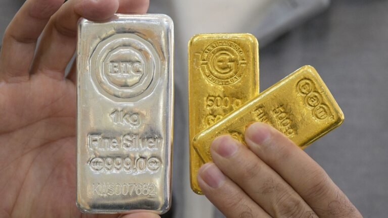Gold rate jumps 1% on MCX amid dollar's weakness; focus stays on US-Iran war, US jobs data | Stock Market News