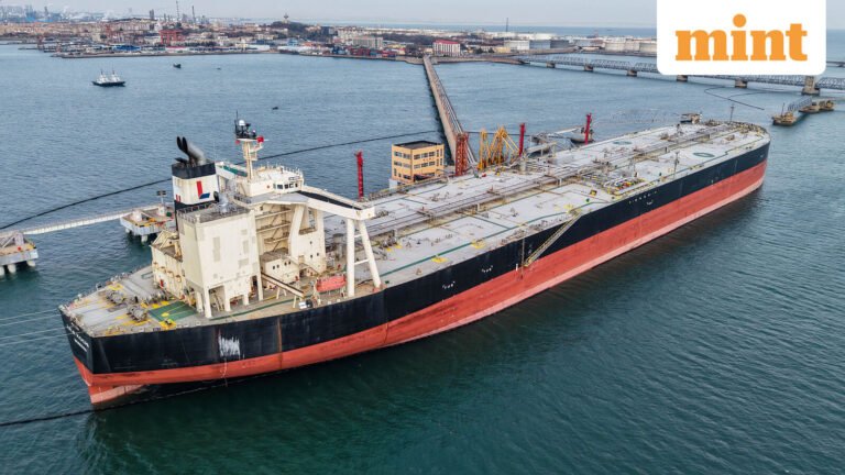 US-Iran war: Oil prices on MCX rise 4% despite fall in Brent crude — What's behind this divergence?