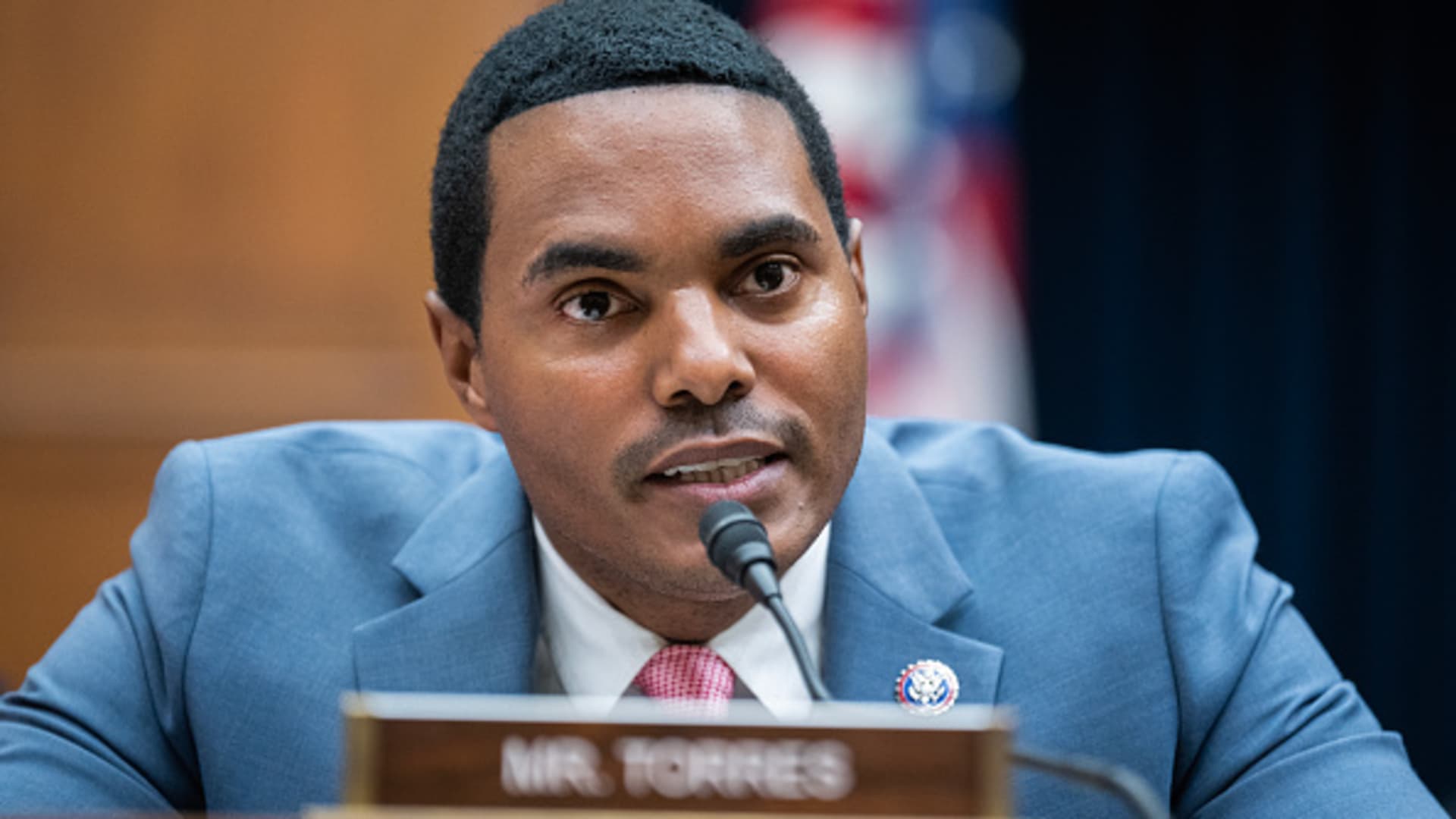 Rep. Ritchie Torres calls for probe into futures trades placed ahead March pause on Iran hostilities