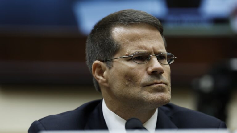 Trump admin tells Supreme Court birth tourism is evidence birthright citizenship needs to end