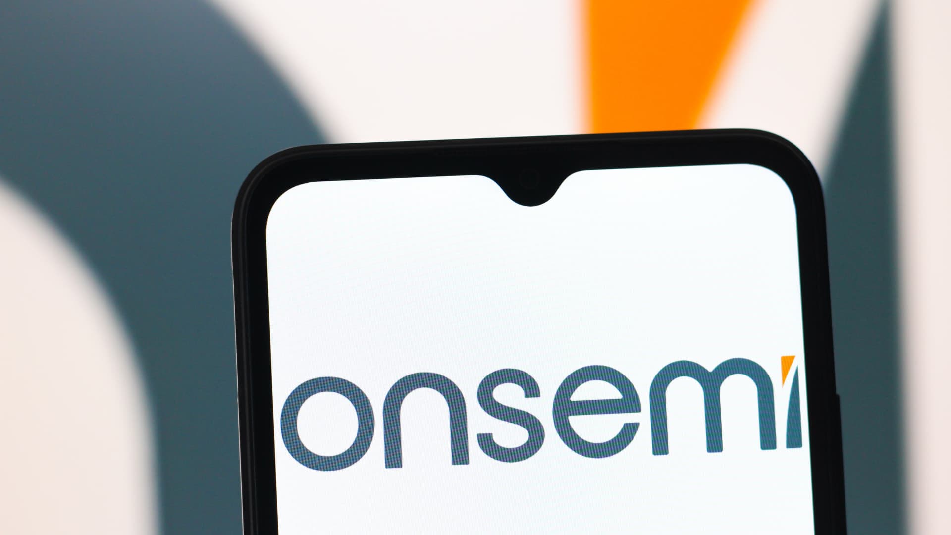 A pullback looms in this chipmaker after it doubled. Trading the potential decline with options