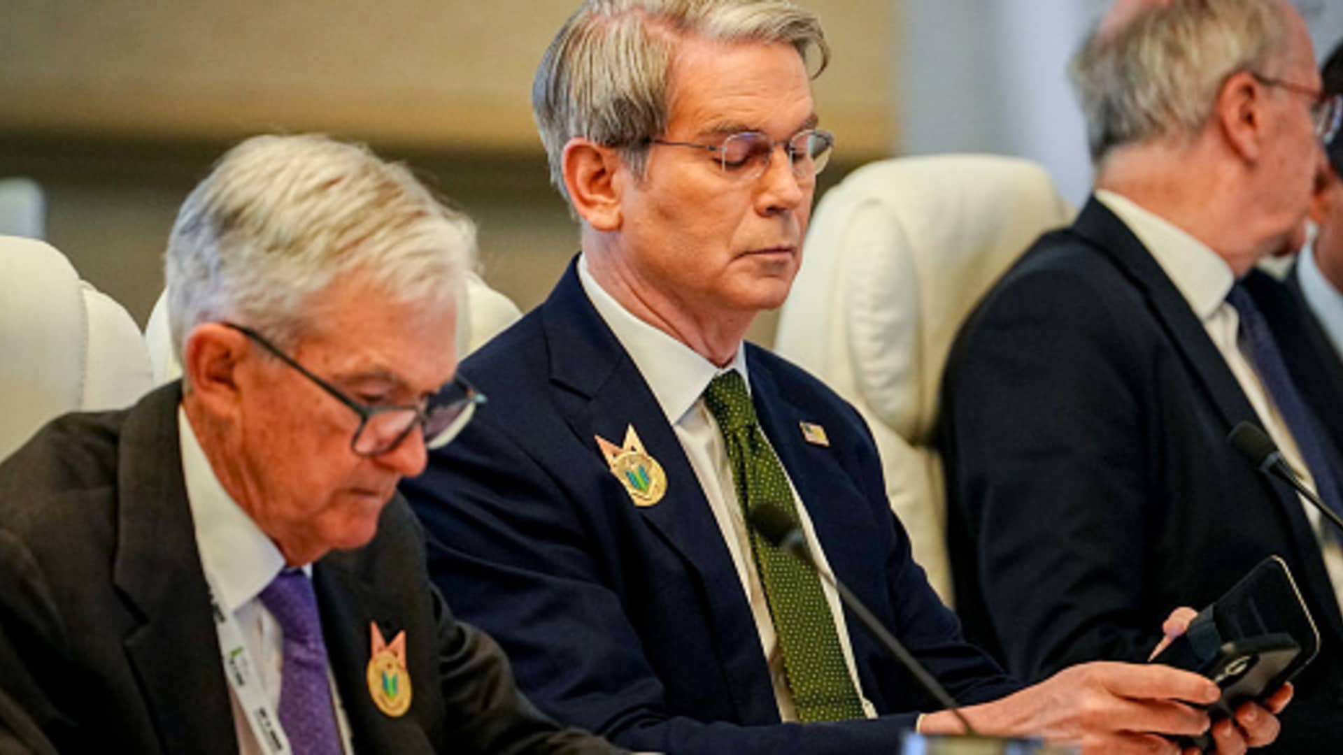 Bessent, Powell warned bank CEOs about Anthropic model risks: Reuters