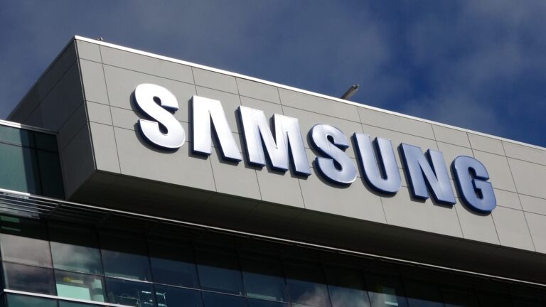 Samsung shares rise nearly 5% on record-breaking earnings forecast buoyed by AI chip demand