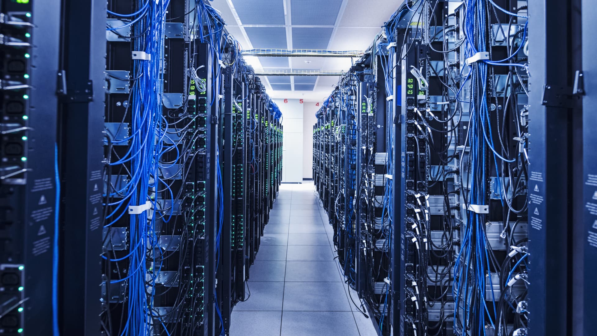 Maine set to become first state with data center ban