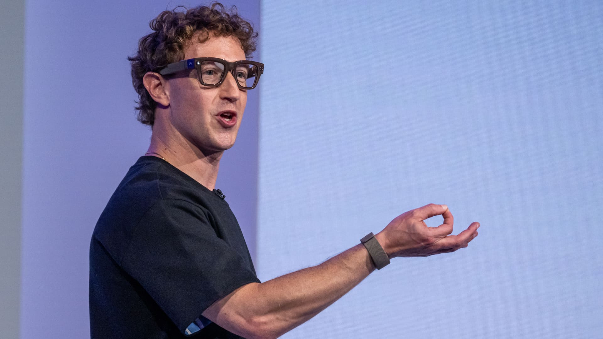 Our newest stock seems unstoppable — plus, why Cramer calls Meta a 'screaming buy'