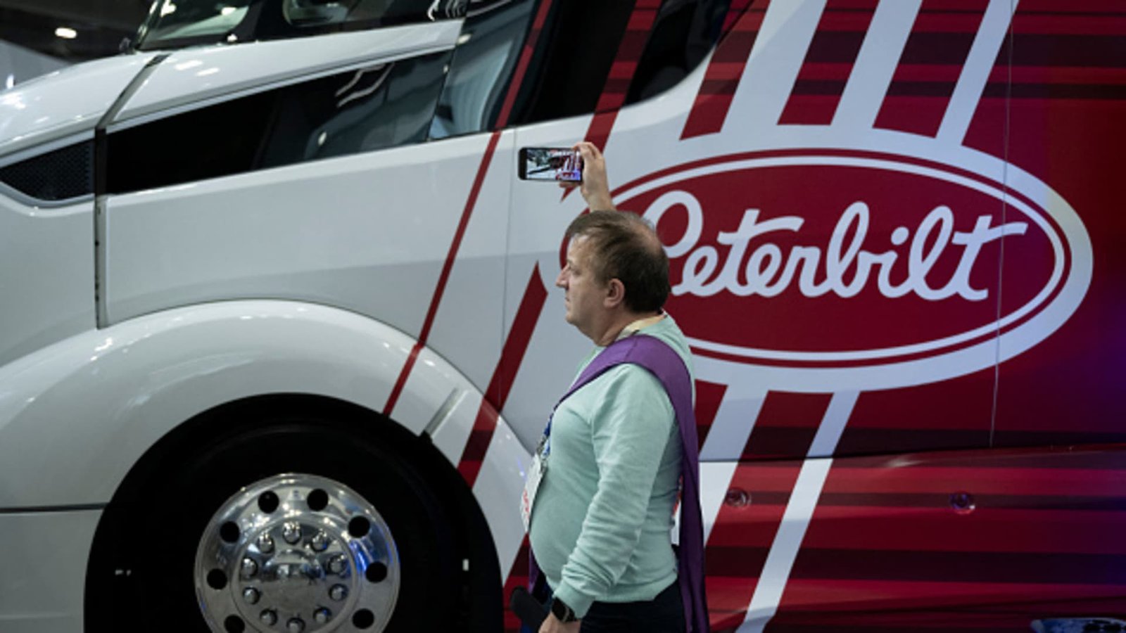 A 100-year-old trucking name made Josh Brown's Best Stocks list. How it's beating the market in 2026