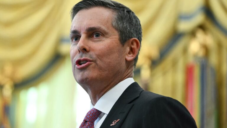 Eli Lilly taps into its GLP-1 windfall, while Honeywell sheds a lower-margin unit