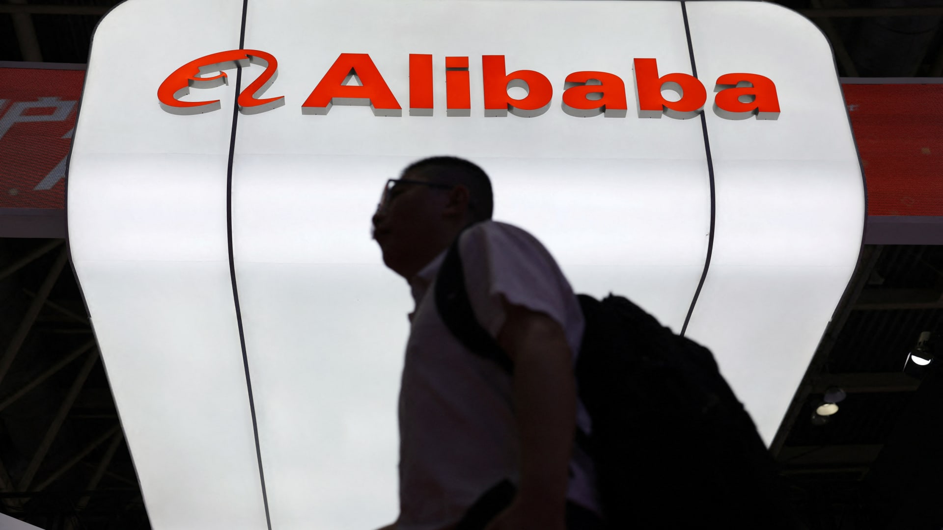 From AI shopping to video, Alibaba is making the investments analysts want to see