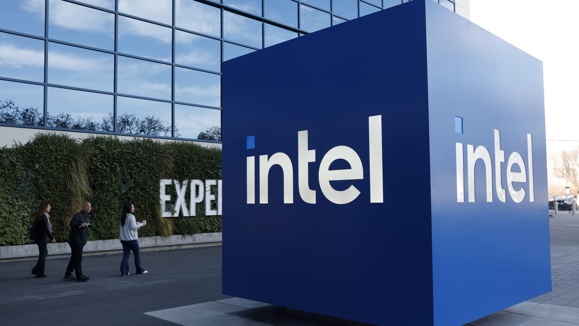 Intel is soaring after an earnings beat. These two Wall Street firms call the stock a buy