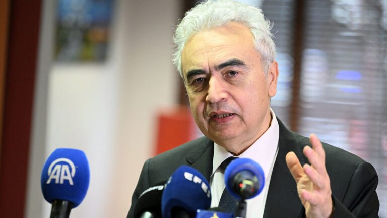 Oil supply crunch will worsen in April, IEA warns as it weighs releasing more strategic reserves