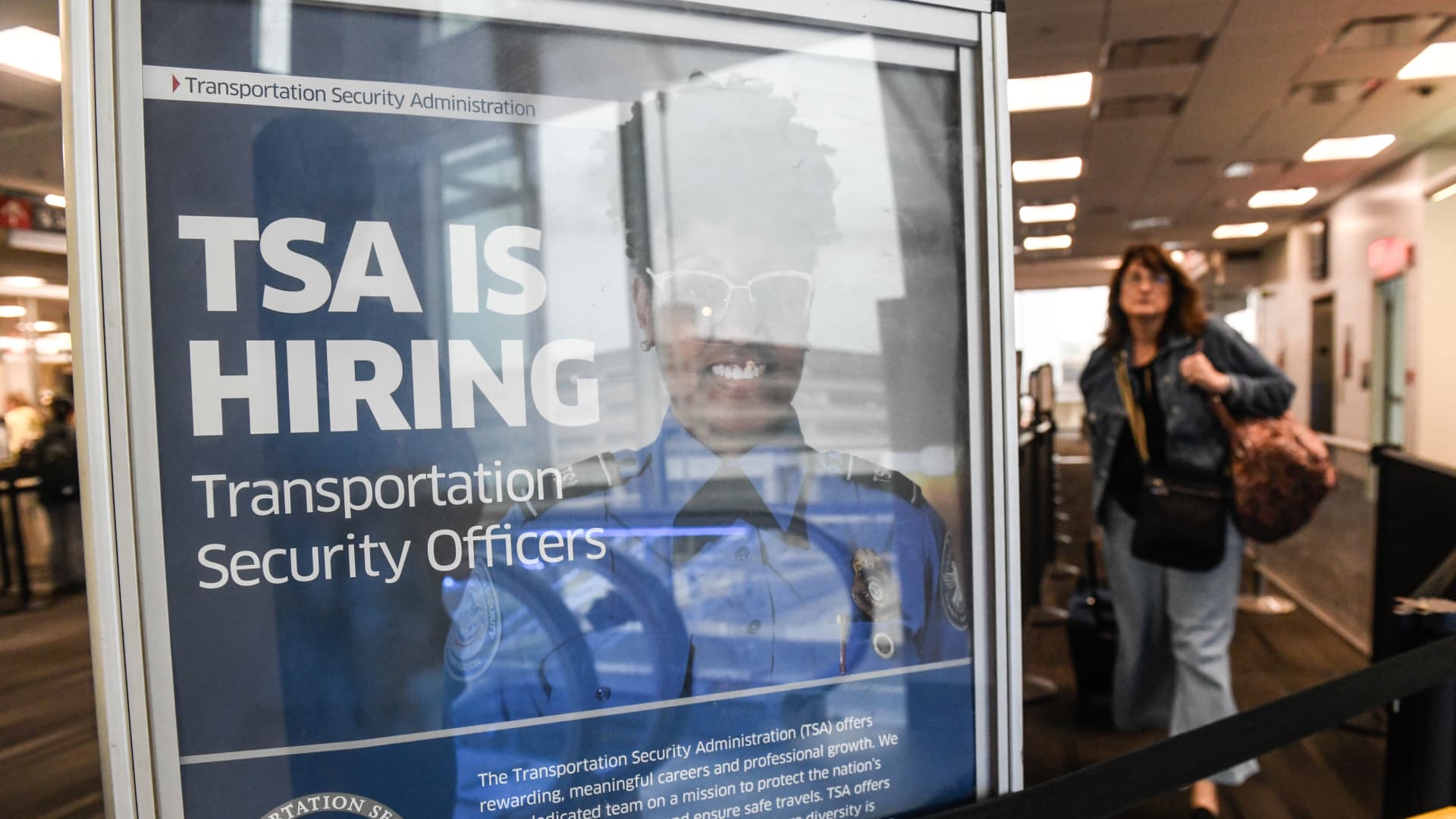 U.S. payrolls rose by 178,000 in March, more than expected; unemployment at 4.3%