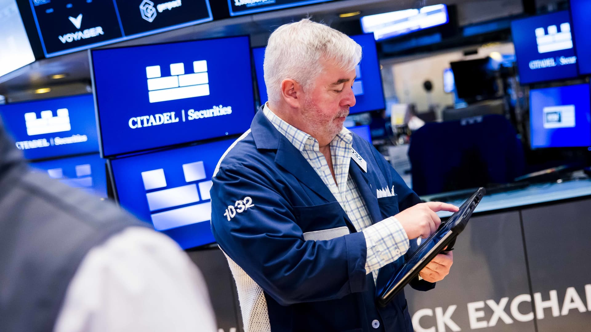 These charts offer hints on what’s next for market volatility after a stormy March