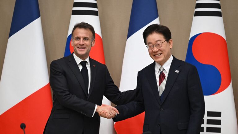 South Korea, France agree to deepen defense cooperation amid Middle East conflict