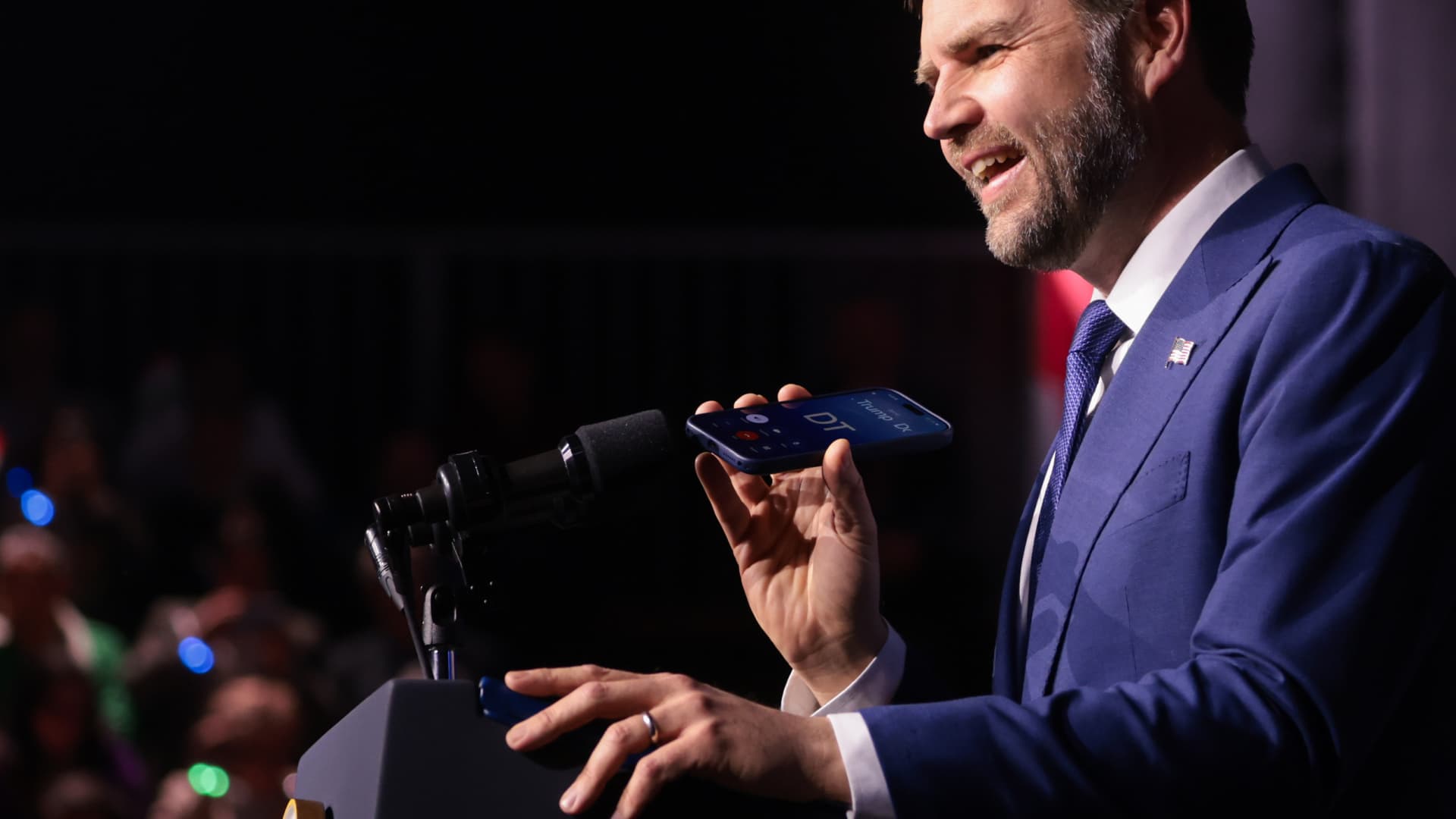 Trump praises Hungary PM Viktor Orban after Vance calls him at Budapest rally