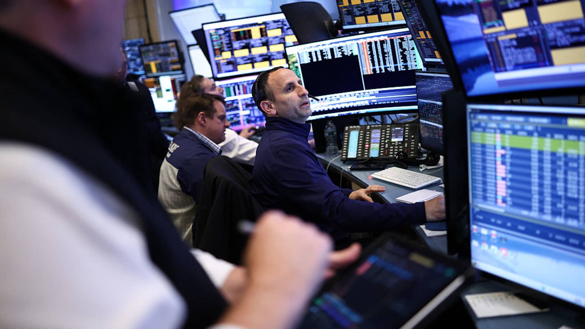 S&P 500 is about to wipe out Iran war losses. Why stocks are more optimistic than oil