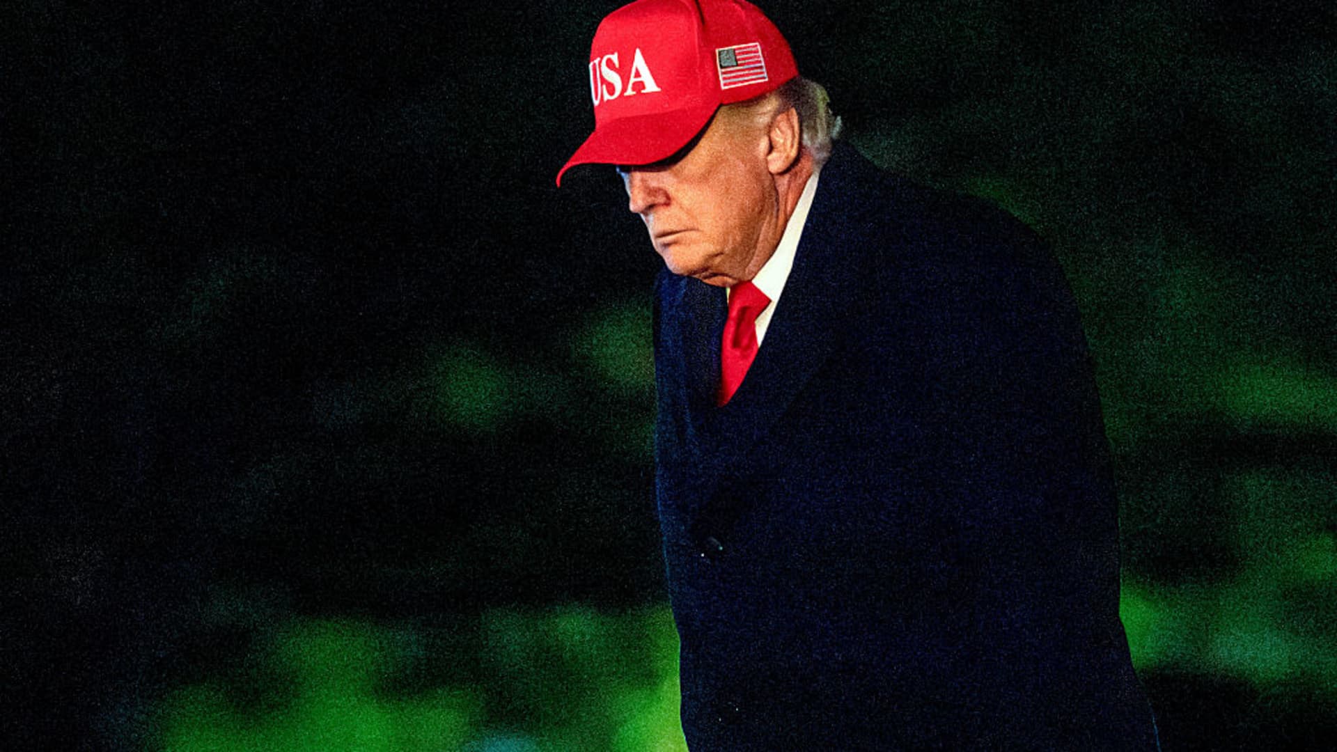 Regulators are reportedly zeroing in on suspicious trades ahead of market-moving Trump post