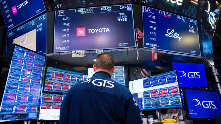 S&P 500 futures edge higher as Wall Street looks ahead to ‘Mag 7’ earnings and Fed decision: Live updates