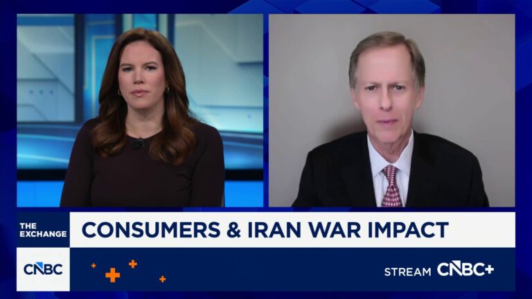 Fed in 'neutral' as consumers are feeling okay but not great: The Conference Board CEO Steve Odland