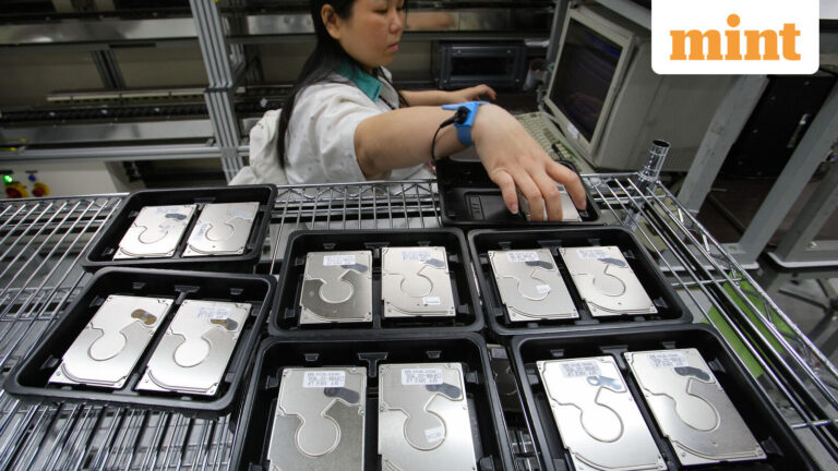 Seagate Technology shares jump over 9% to record high, rally extends to fourth day