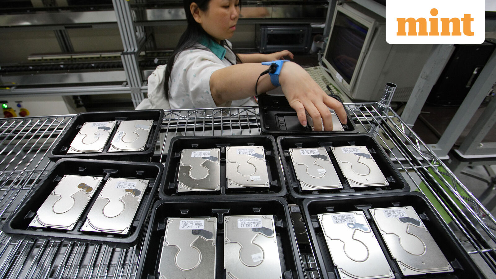 Seagate Technology shares jump over 9% to record high, rally extends to fourth day