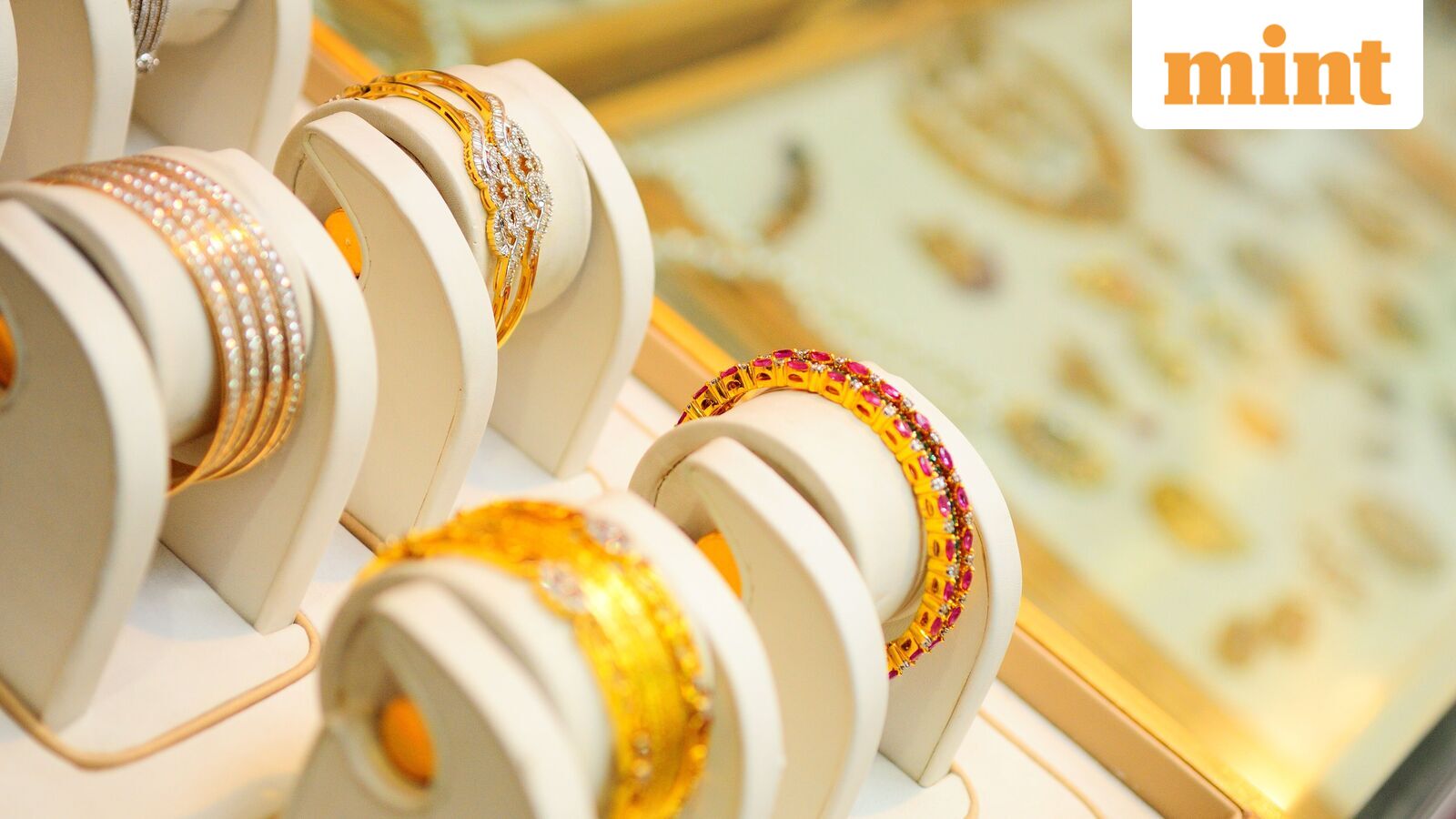 Gold rate drops on MCX on profit booking as dollar rises; US-Iran talks, CPI data in focus