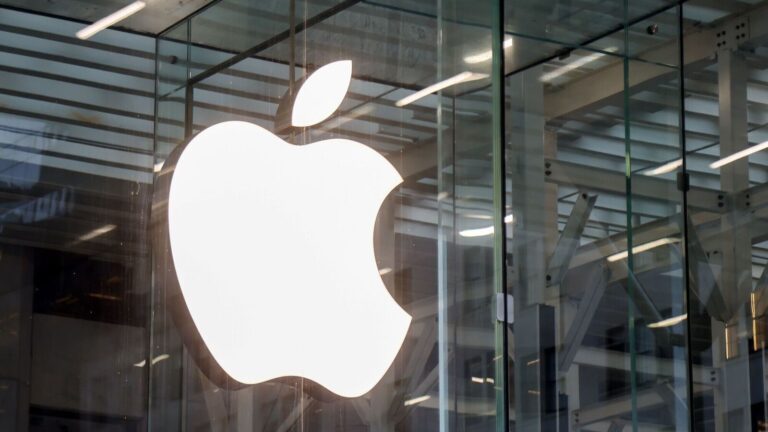 Apple shares gain as investors await second quarter earnings