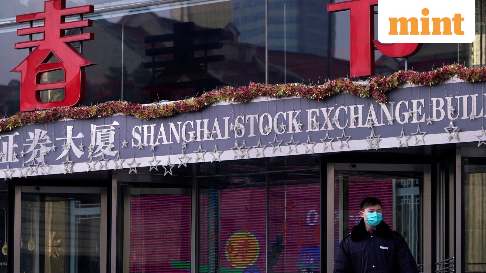 US-Iran war: China stock market falls on Donald Trump's 50% tariff threat, blockade of Iranian ports; CSI300 dips | Stock Market News