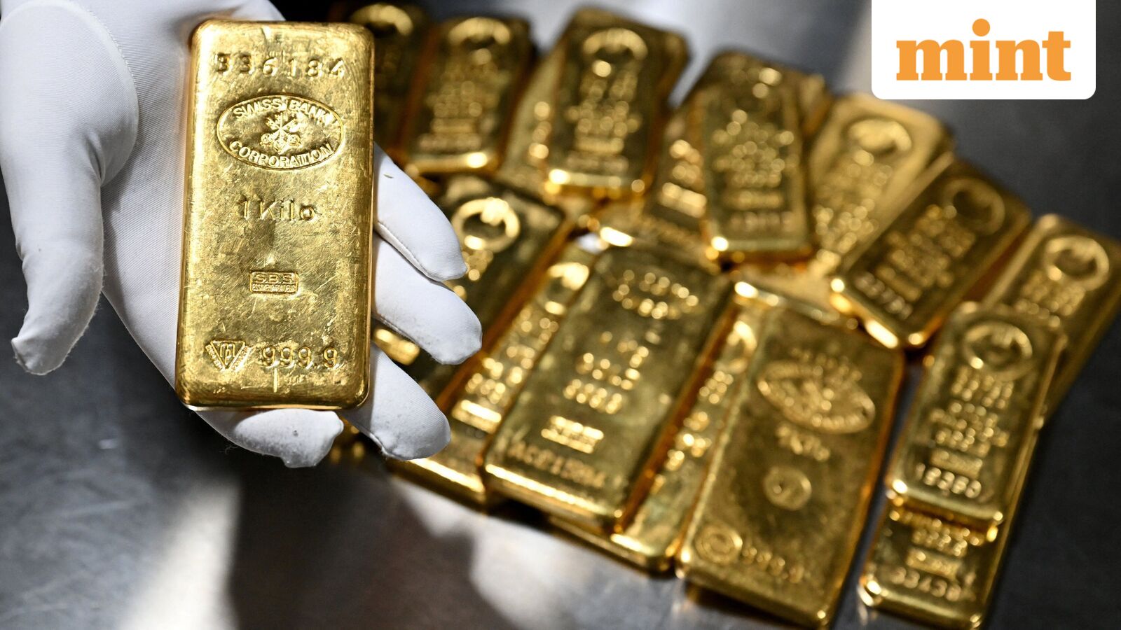 Gold, silver rate today, 8 April: Check live price of 24 kt, 22 kt, 18 kt gold and 10 gm, 100 gm, 1 kg silver