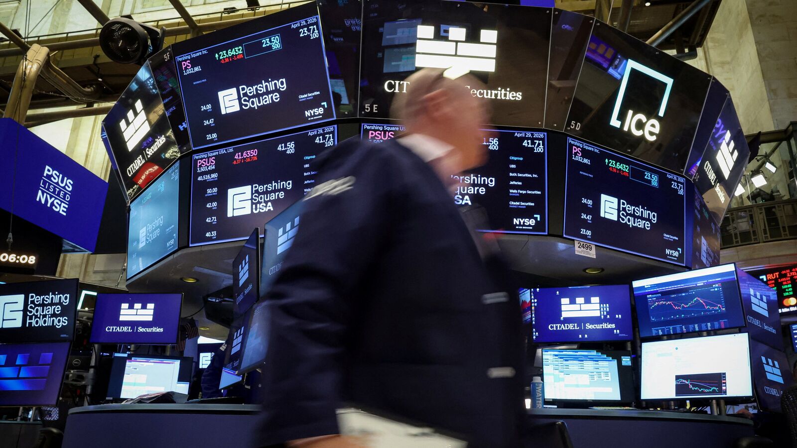 Wall Street: S&amp;P 500, Nasdaq rise on strong corporate earnings