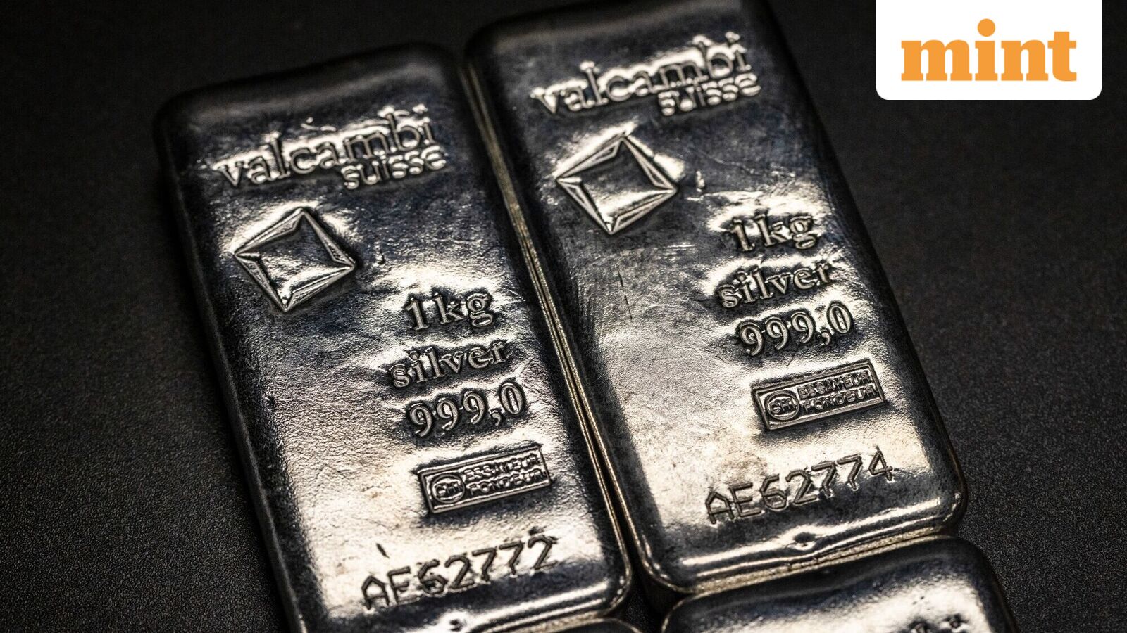 Silver rate today: MCX silver crashes near  ₹11,000 after Trump's address to the nation. Should you buy?