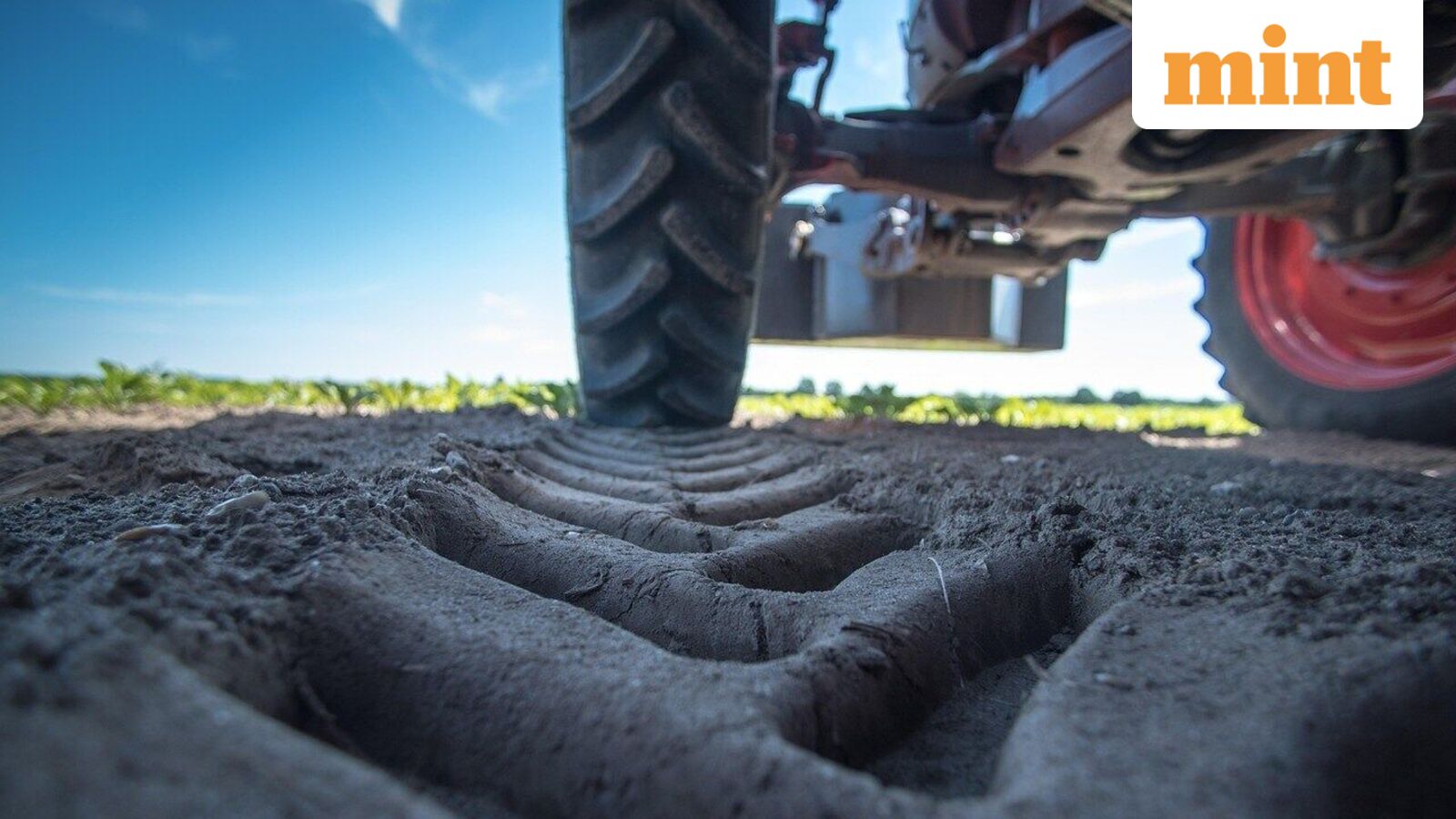 Why is Escorts Kubota underperforming the booming tractor sector?