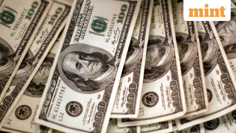 US-Iran war: Can US dollar replace gold as safe-haven asset amid soaring oil prices?