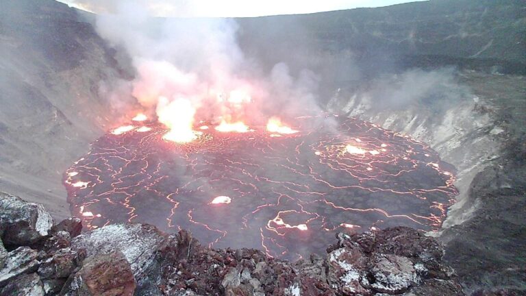 Magnitude 6 earthquake strikes Hawaii’s Big Island; USGS assessing Kilauea volcano