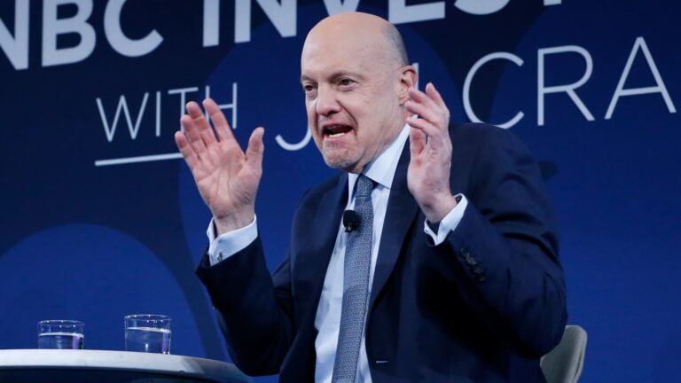 Jim Cramer: Don't dump this AI leader after its stock slipped from a new high