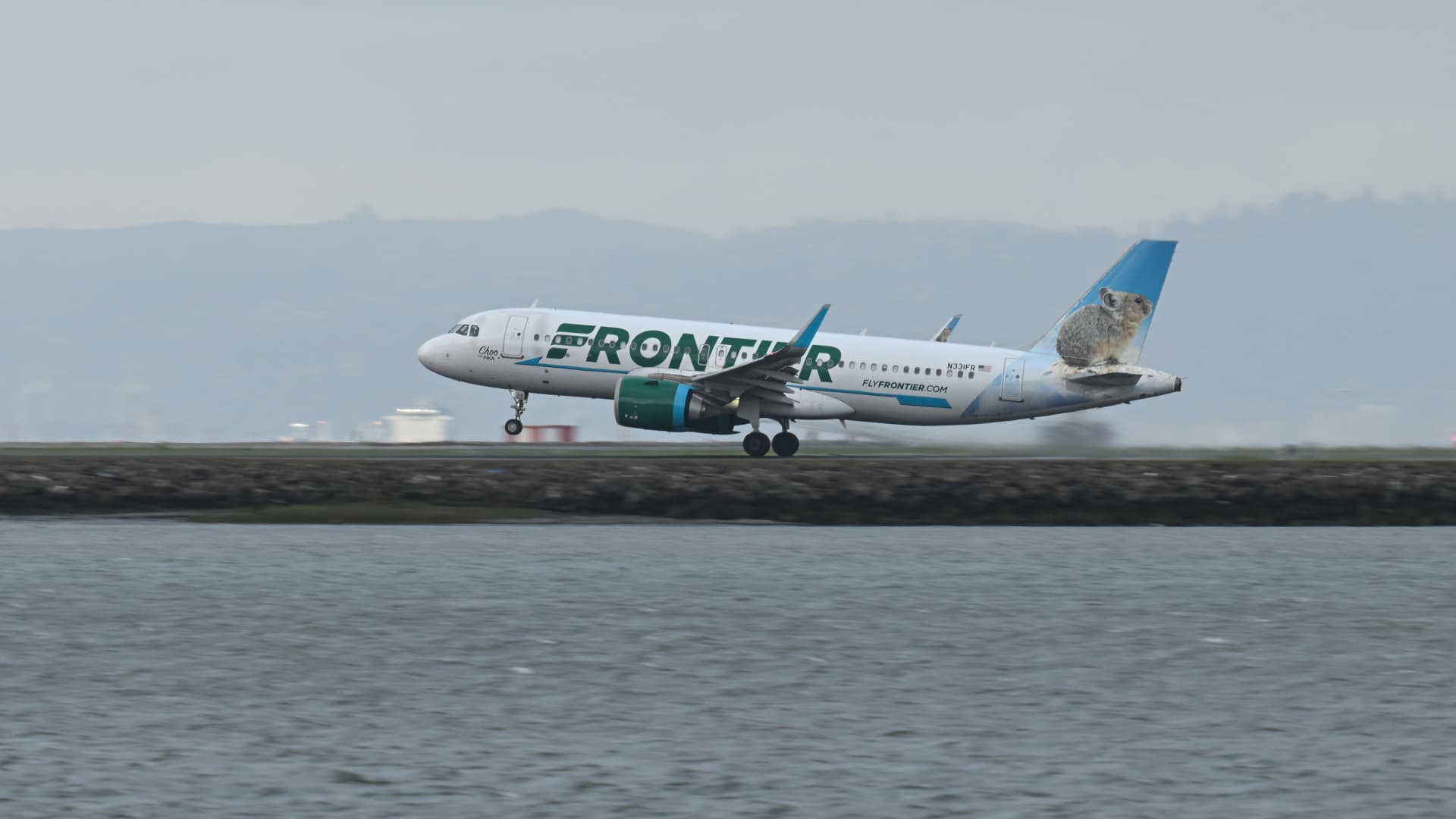 Denver airport security initially missed trespasser who was killed by plane on runway