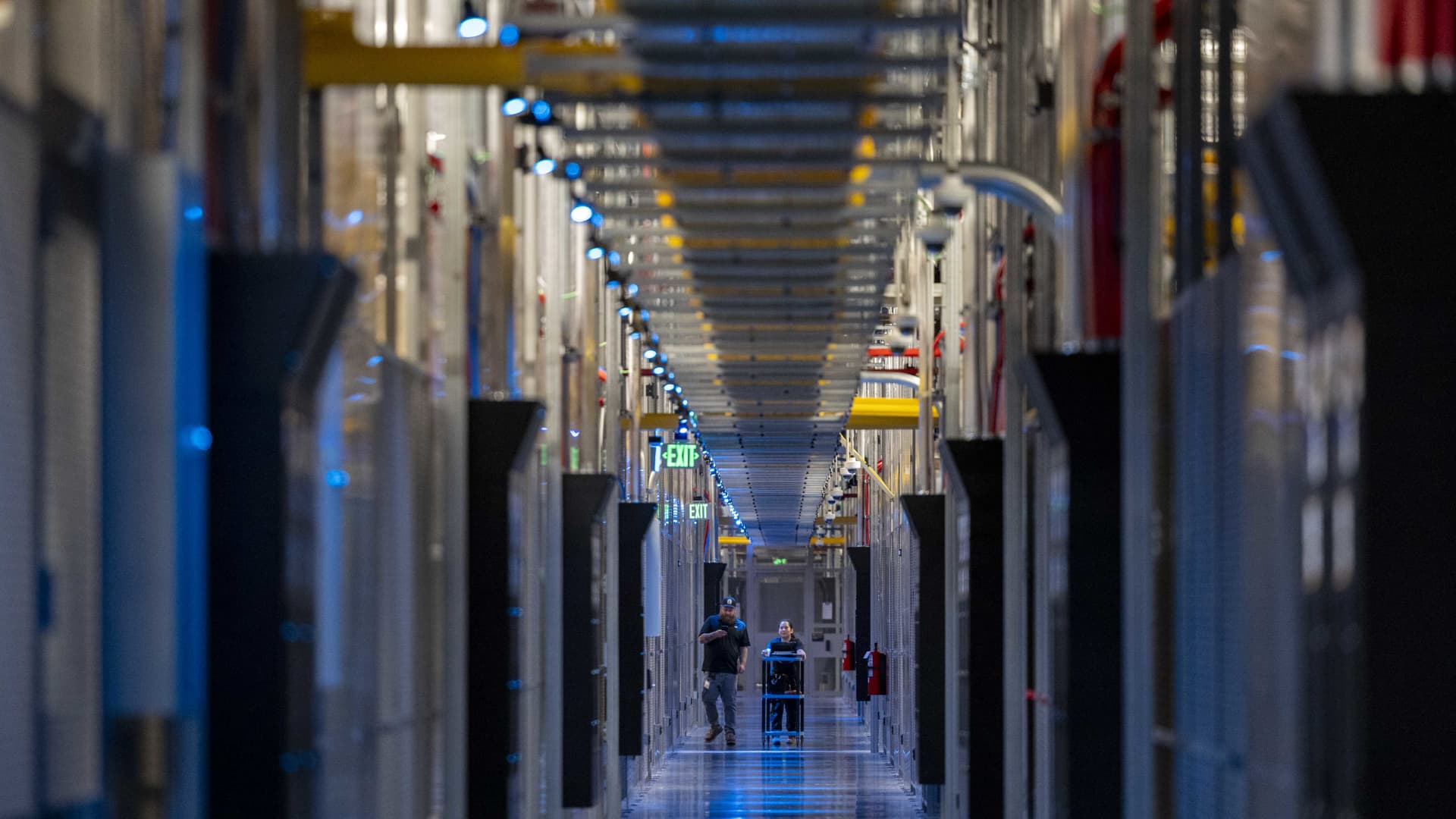 We're raising our Corning price target after its Nvidia deal, updated financial targets
