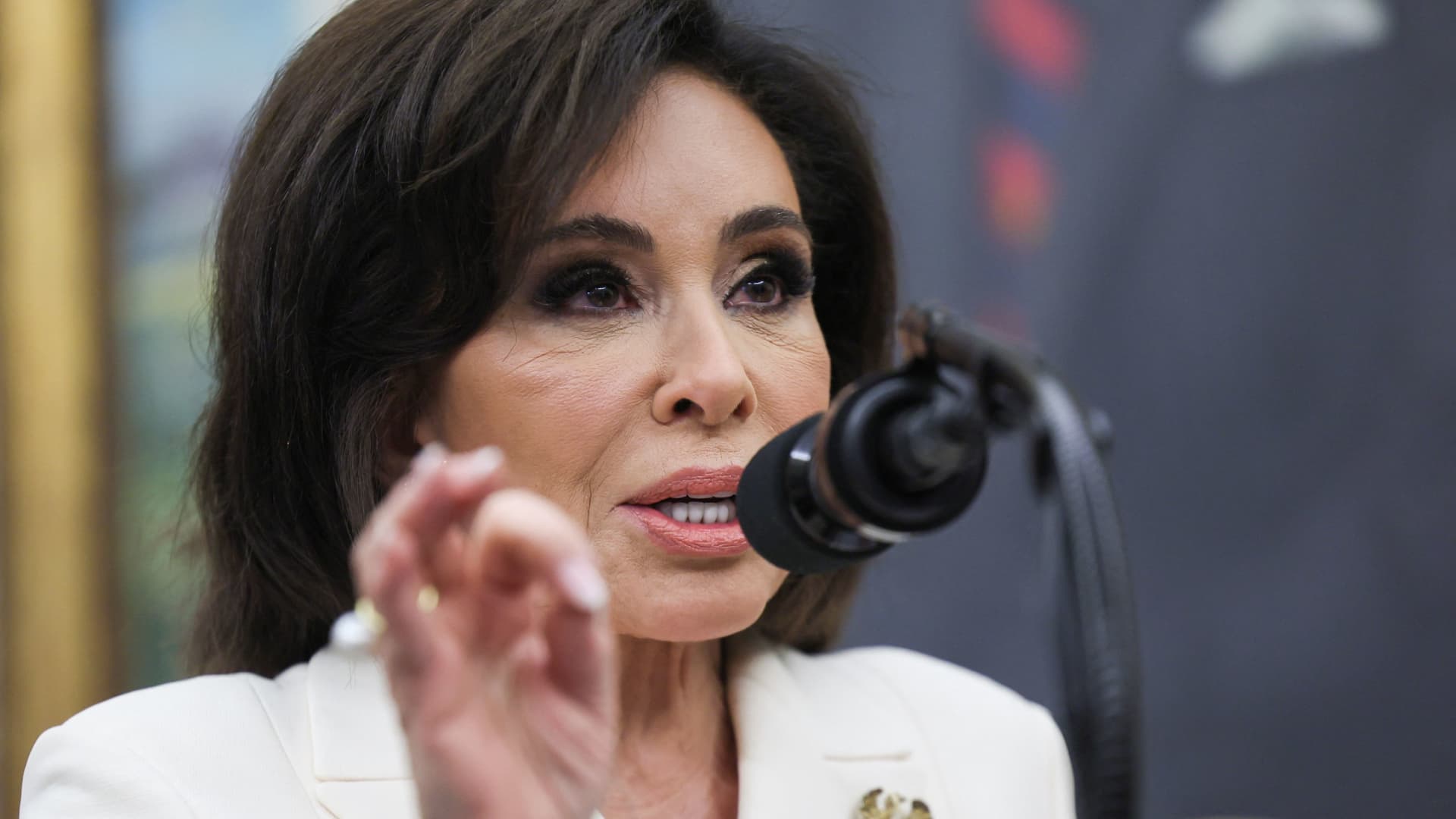 Pirro appears to drop plans to appeal criminal investigation of Fed Chair Powell