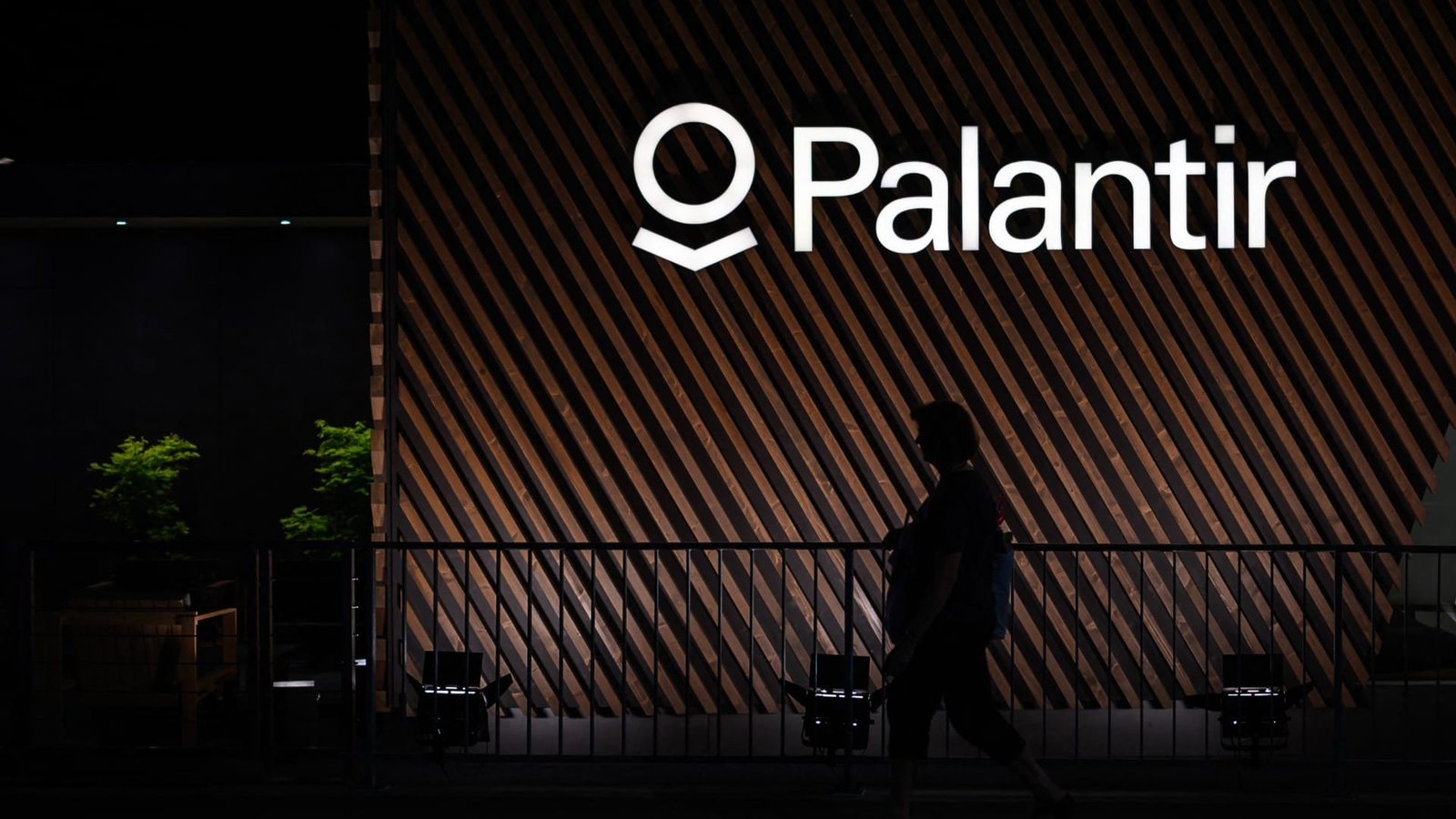 Palintir gets a downgrade and a lower price target from HSBC ahead of first-quarter earnings