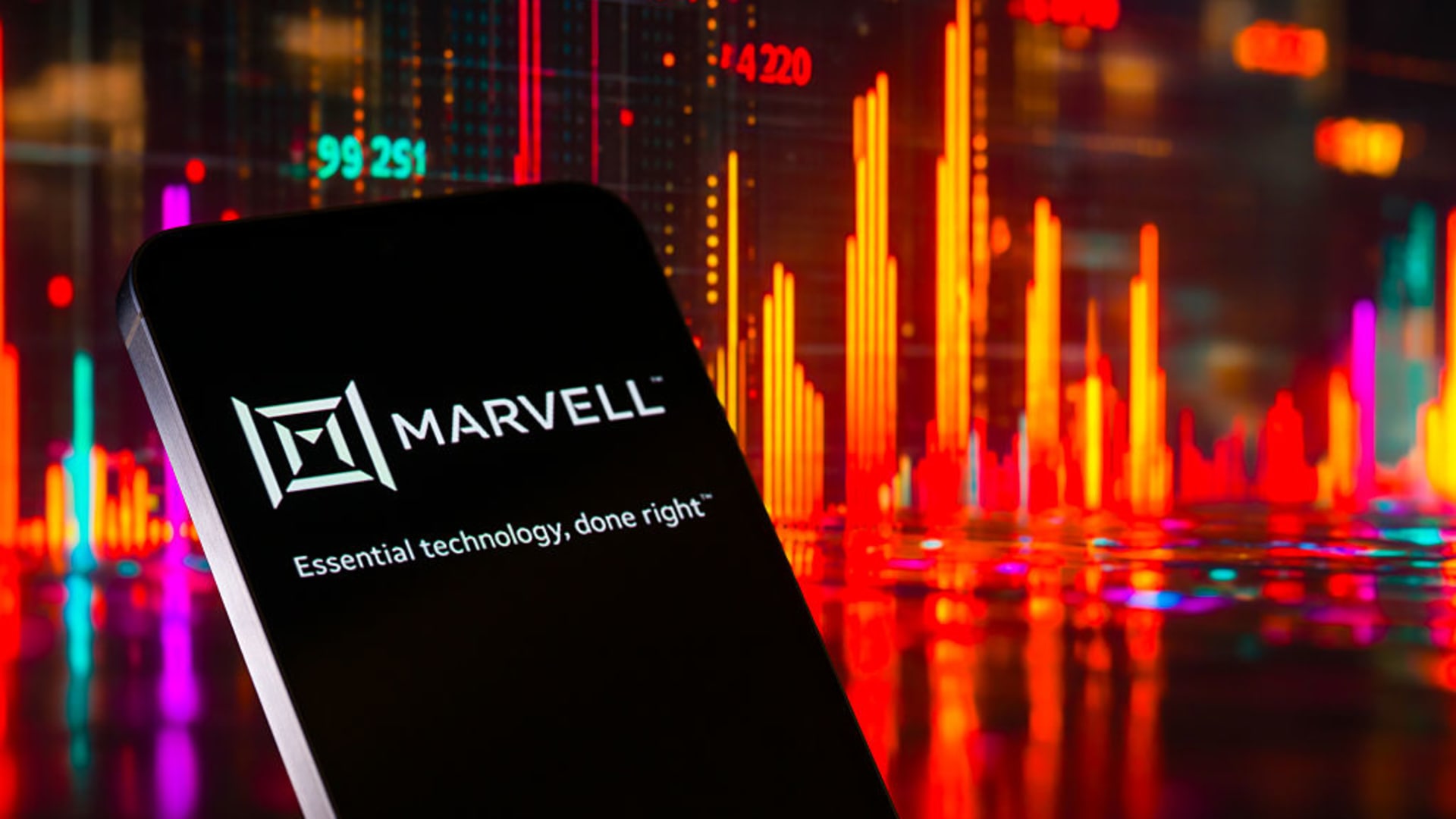 This chip stock has more than tripled in the past year. Analysts say buy more after latest earnings