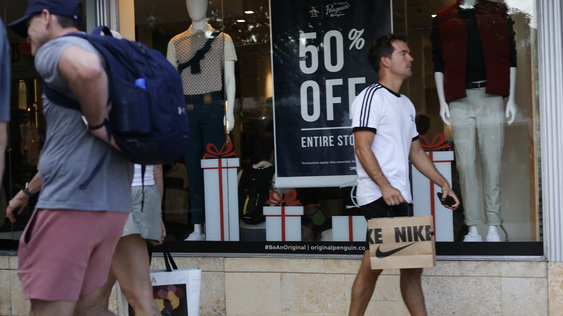 Here's why Dick's Sporting Goods latest quarter signals a bright spot for Nike