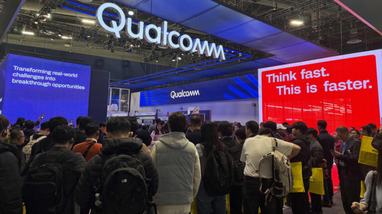 Stocks making the biggest moves midday: Corning, Qualcomm, Wendy’s, Trade Desk & more