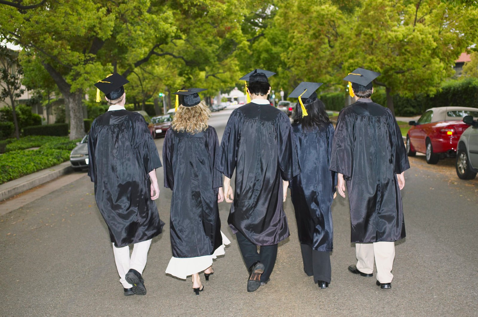 Why students are turning to certificate and associate programs instead of four-year degrees