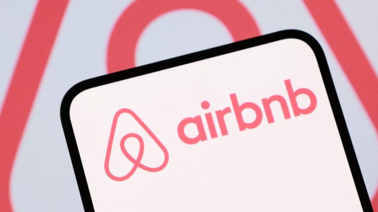 Airbnb adds hotels, car rentals. Chesky says app can become an 'Amazon for services'