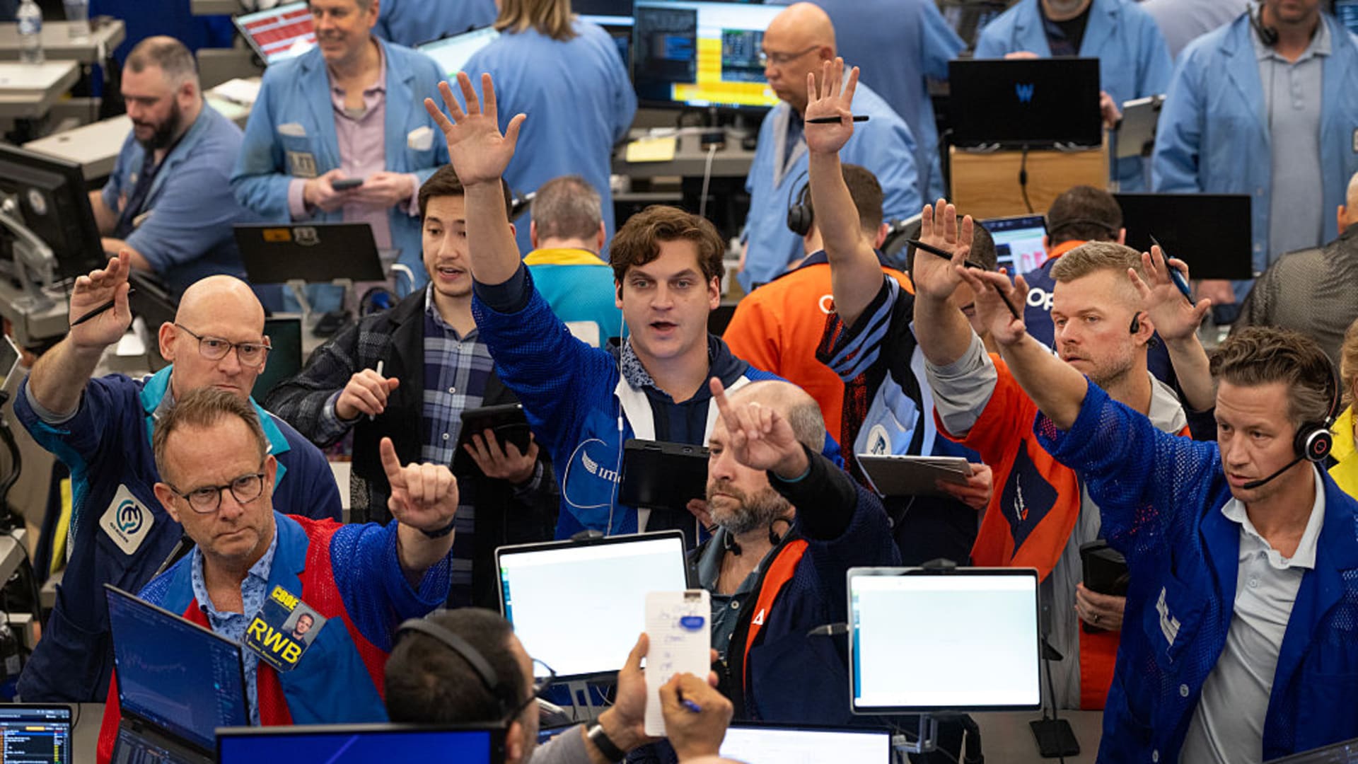 The stock market rally can keep going despite Friday's pullback. How to stay long while hedging slightly