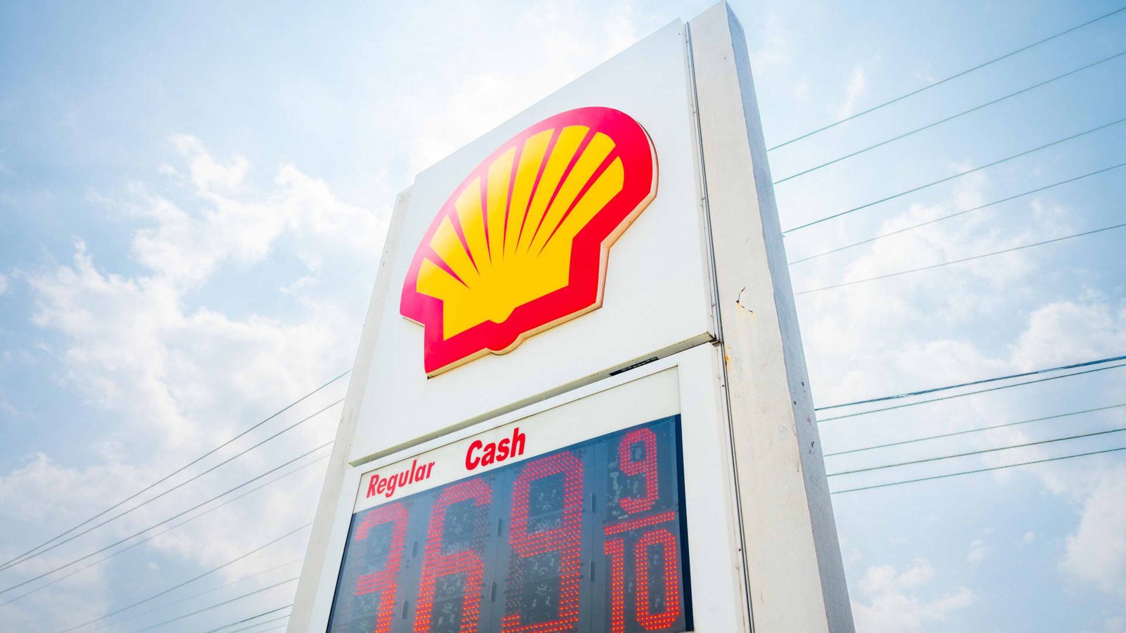 Oil giant Shell tops quarterly profit estimates as Iran war drives price surge